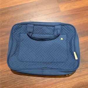 Hanging travel toiletry bag